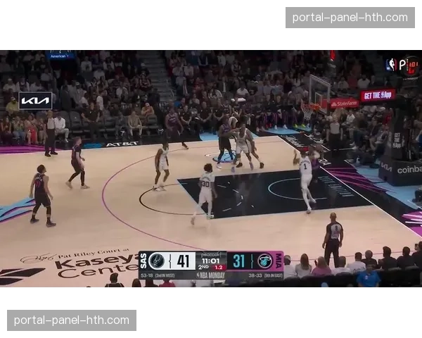 NBA官方公布四月东西部月最佳防守球员：文班亚马与奥萨尔-汤普森分别当选